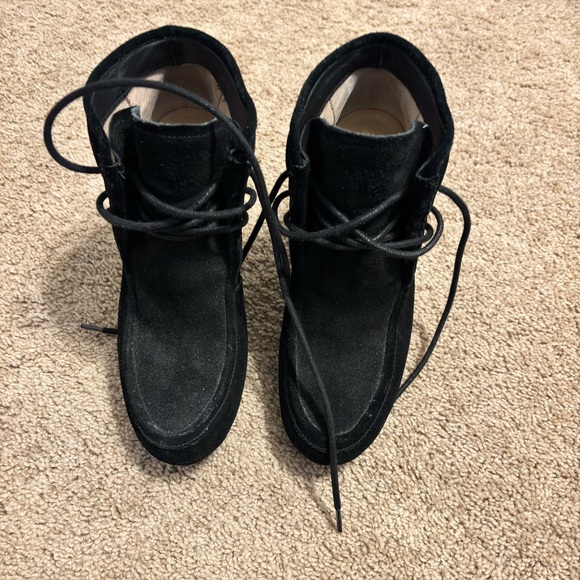 Michael kors black size 7 very cute and comfy - Picture 3 of 4